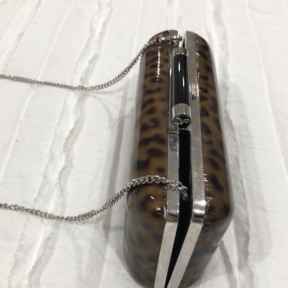Diane von Furstenberg - Evening Clutch with Silver Chain (Leopard) - Picture 4 of 10